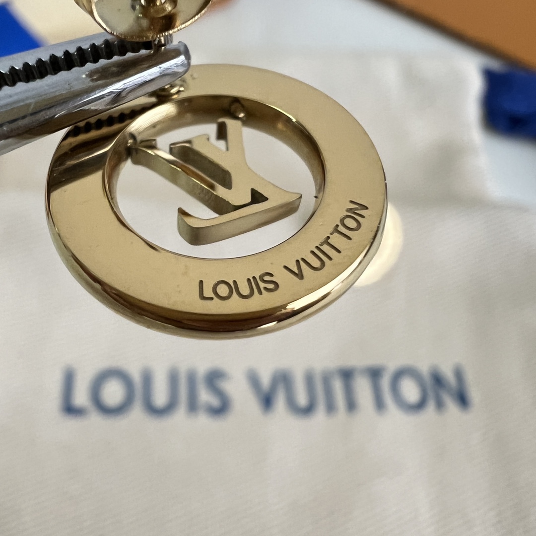 China Replica LV Jewelry LVJ0401-1590