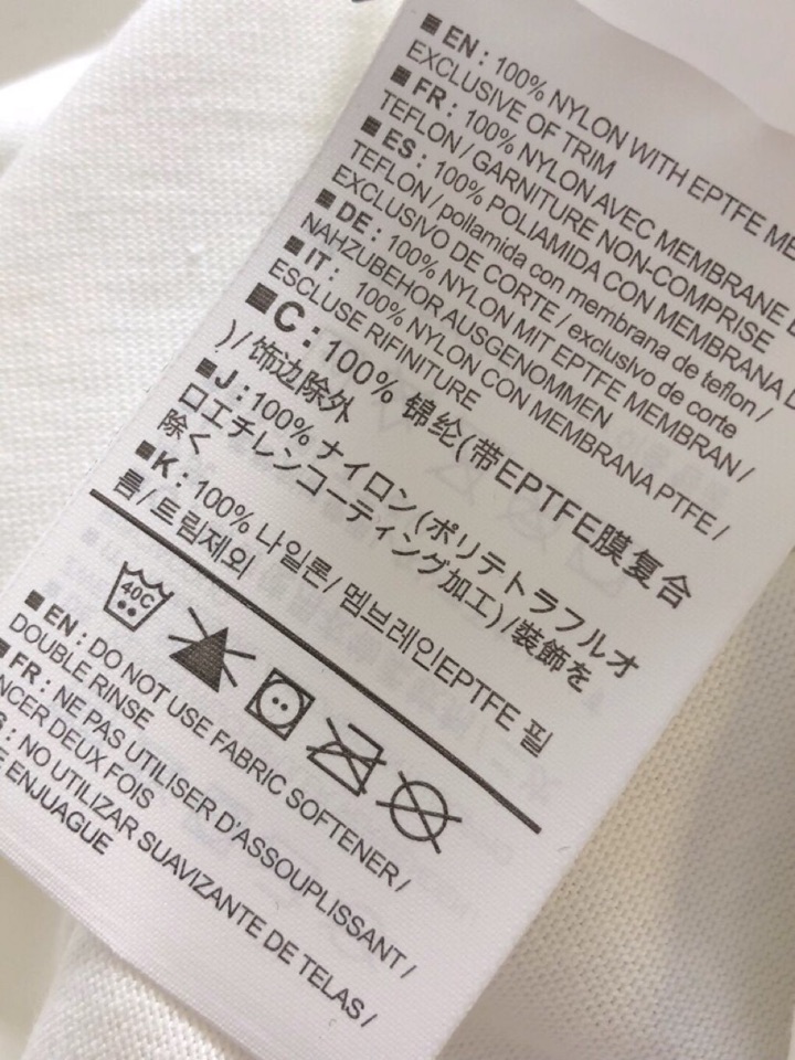 (Arcteryx）始祖鸟（高版本）\nARC 2026SS春夏最新款圆领时尚短袖圆领T恤，官网同步，定