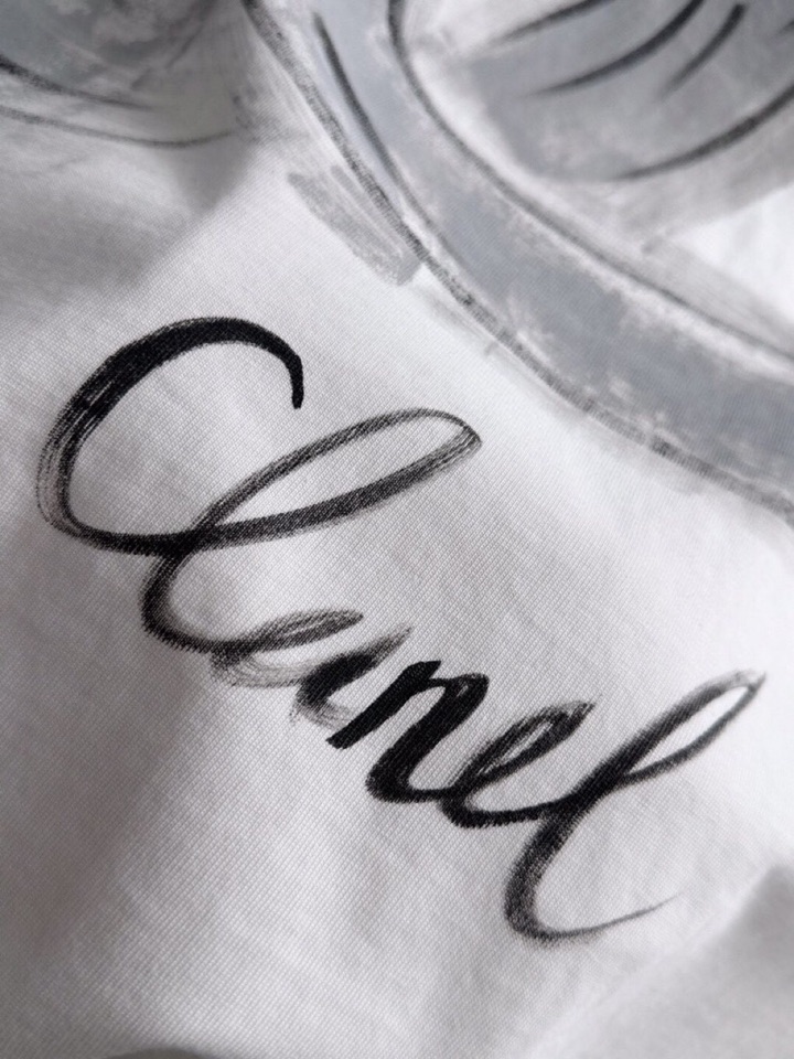 （高版本）CHANEL 香奈儿2026SS春夏最新款圆领时尚短袖圆领T恤，官网同步，纯棉面料！贴肤舒适，