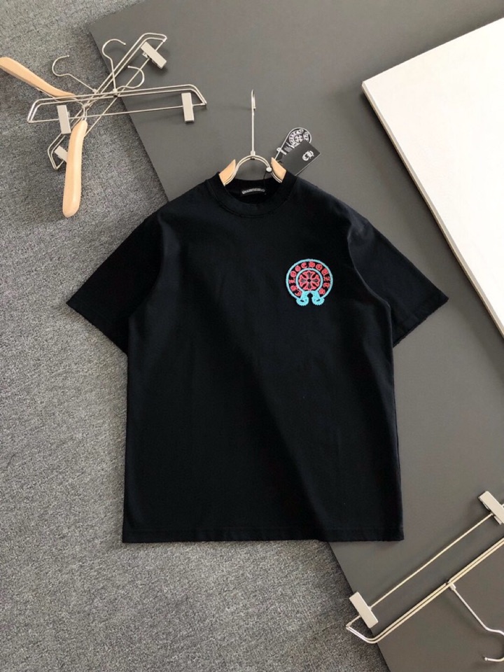 Chrome Hearts 克罗心（高版本）\nCH 2026SS春夏最新款圆领刺绣时尚短袖圆领T恤，官