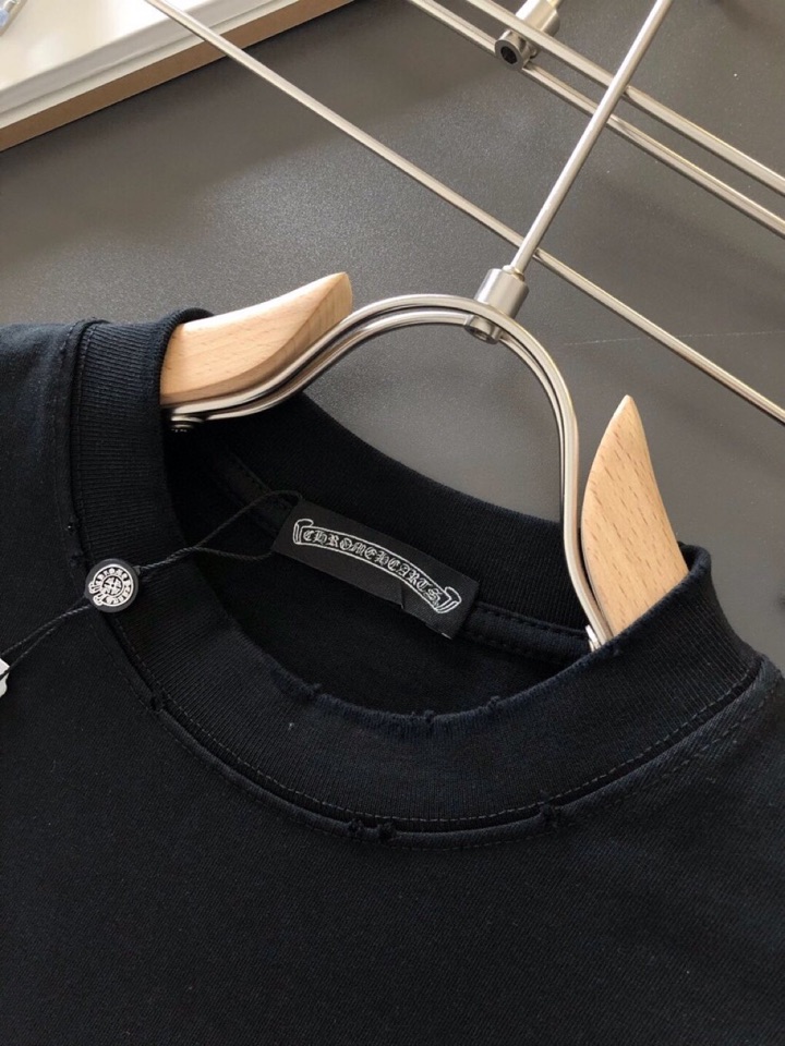 Chrome Hearts 克罗心（高版本）\nCH 2026SS春夏最新款圆领刺绣时尚短袖圆领T恤，官