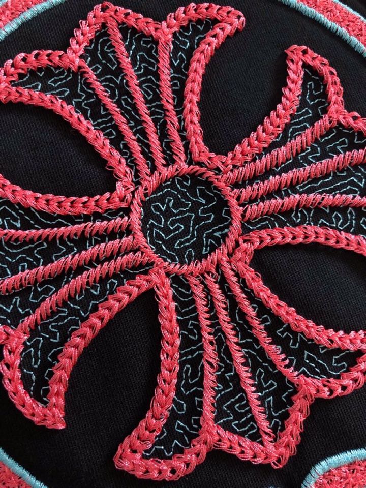 Chrome Hearts 克罗心（高版本）\nCH 2026SS春夏最新款圆领刺绣时尚短袖圆领T恤，官