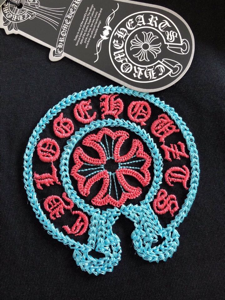 Chrome Hearts 克罗心（高版本）\nCH 2026SS春夏最新款圆领刺绣时尚短袖圆领T恤，官