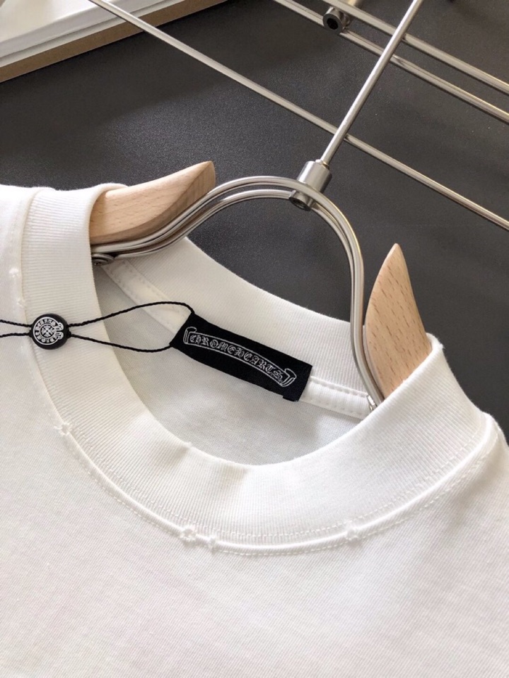 Chrome Hearts 克罗心（高版本）\nCH 2026SS春夏最新款圆领刺绣时尚短袖圆领T恤，官