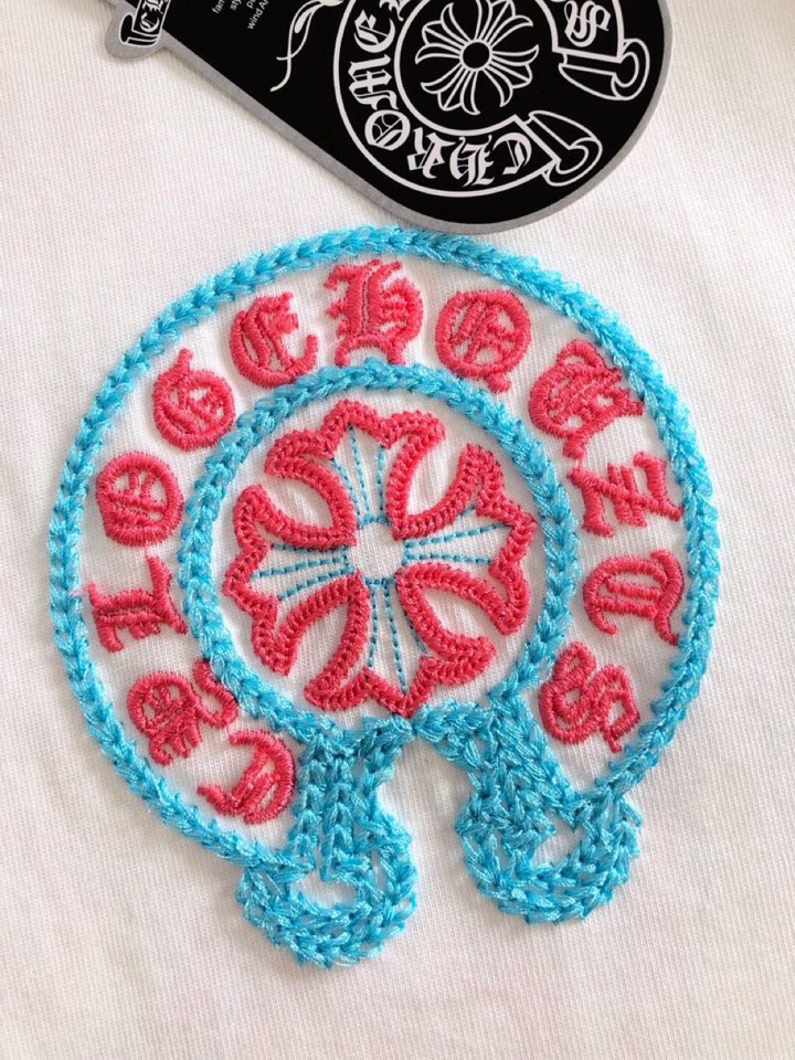 Chrome Hearts 克罗心（高版本）\nCH 2026SS春夏最新款圆领刺绣时尚短袖圆领T恤，官