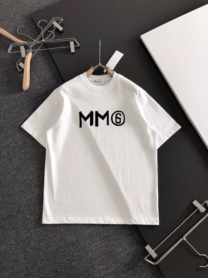 Maison Margiela 马吉拉（高版本）\nMM6 2026SS春夏最新款圆领时尚短袖圆领T恤，