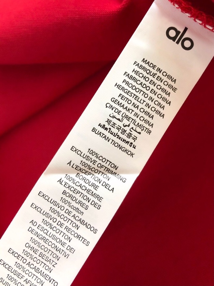 ALO（高版本）\n2026SS春夏最新款圆领时尚短袖圆领T恤，官网同步，纯棉面料！贴肤舒适，耐看又好穿