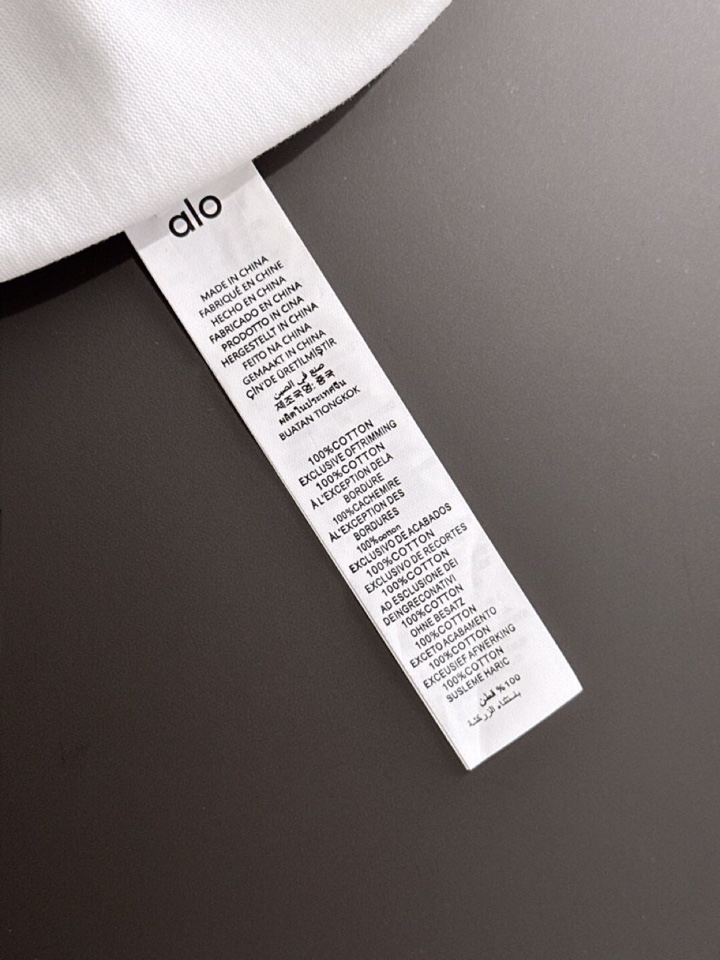 ALO（高版本）\n2026SS春夏最新款圆领时尚短袖圆领T恤，官网同步，纯棉面料！贴肤舒适，耐看又好穿