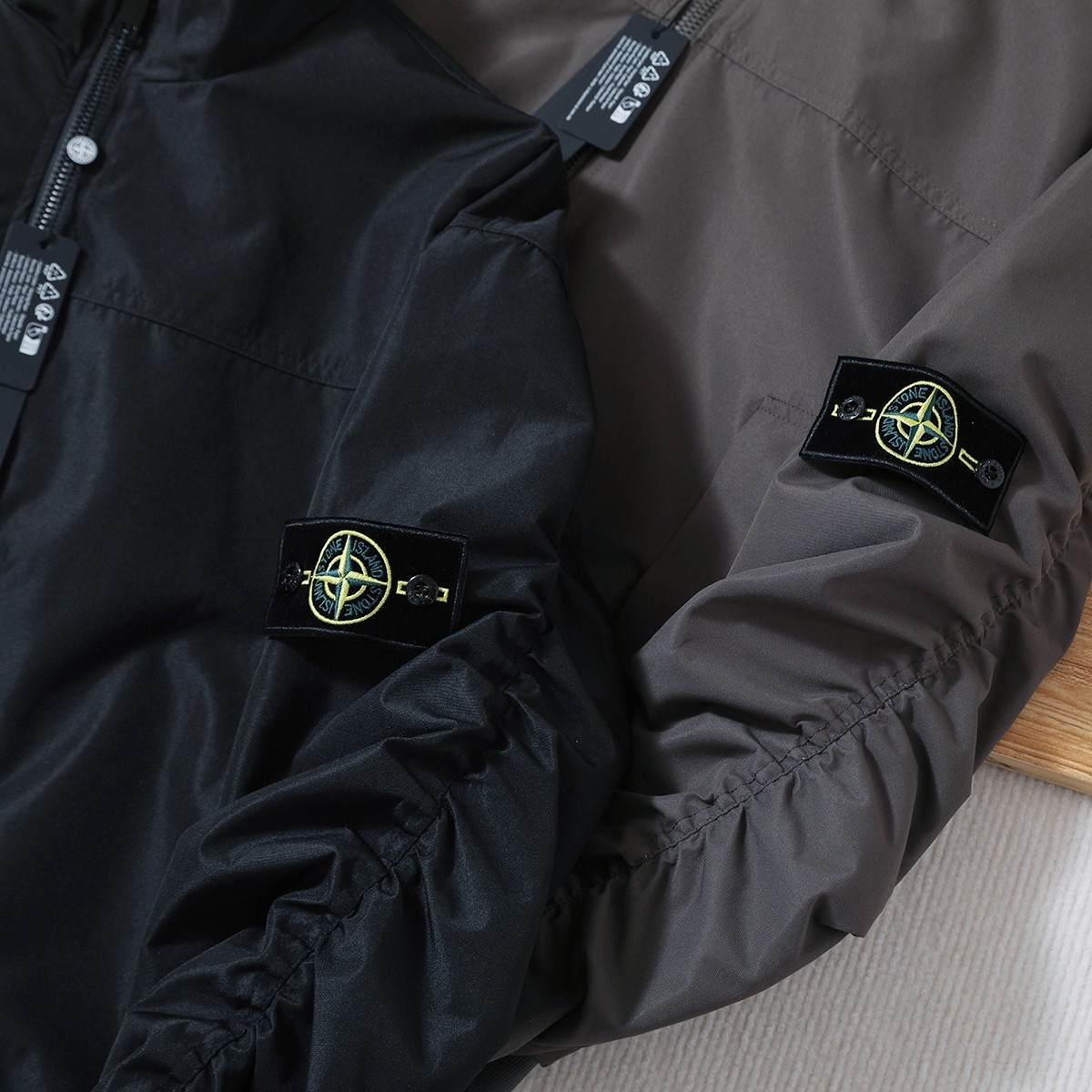 Alternative view of Jacket 08503