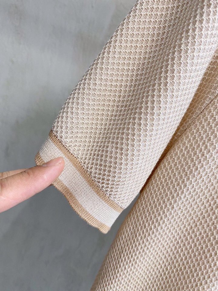 loro Piana 诺悠翩雅loro Piana 家族男士高端简约短袖翻领T恤Polo针织衫，经典王牌