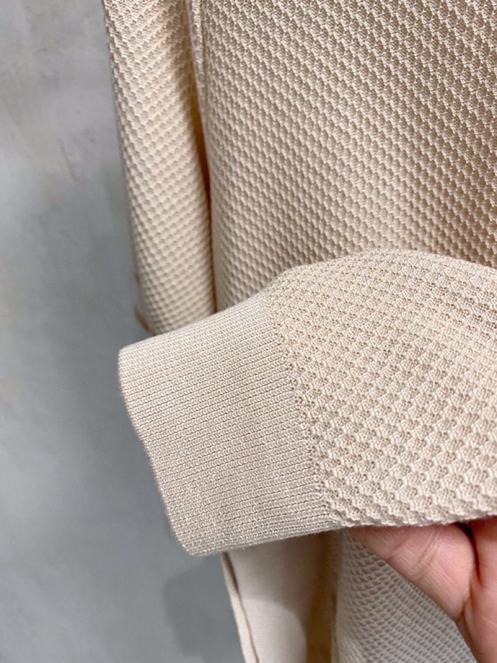 loro Piana 诺悠翩雅loro Piana 家族男士高端简约短袖翻领T恤Polo针织衫，经典王牌