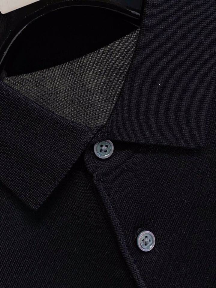brunello Cucinelli bc家族男士高端简约短袖翻领T恤针织衫，经典王牌系列\n高端奢华且