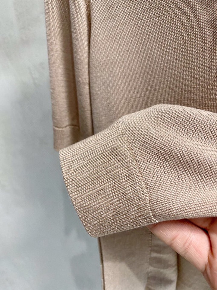 brunello Cucinelli bc家族男士高端简约短袖翻领T恤针织衫，经典王牌系列\n高端奢华且