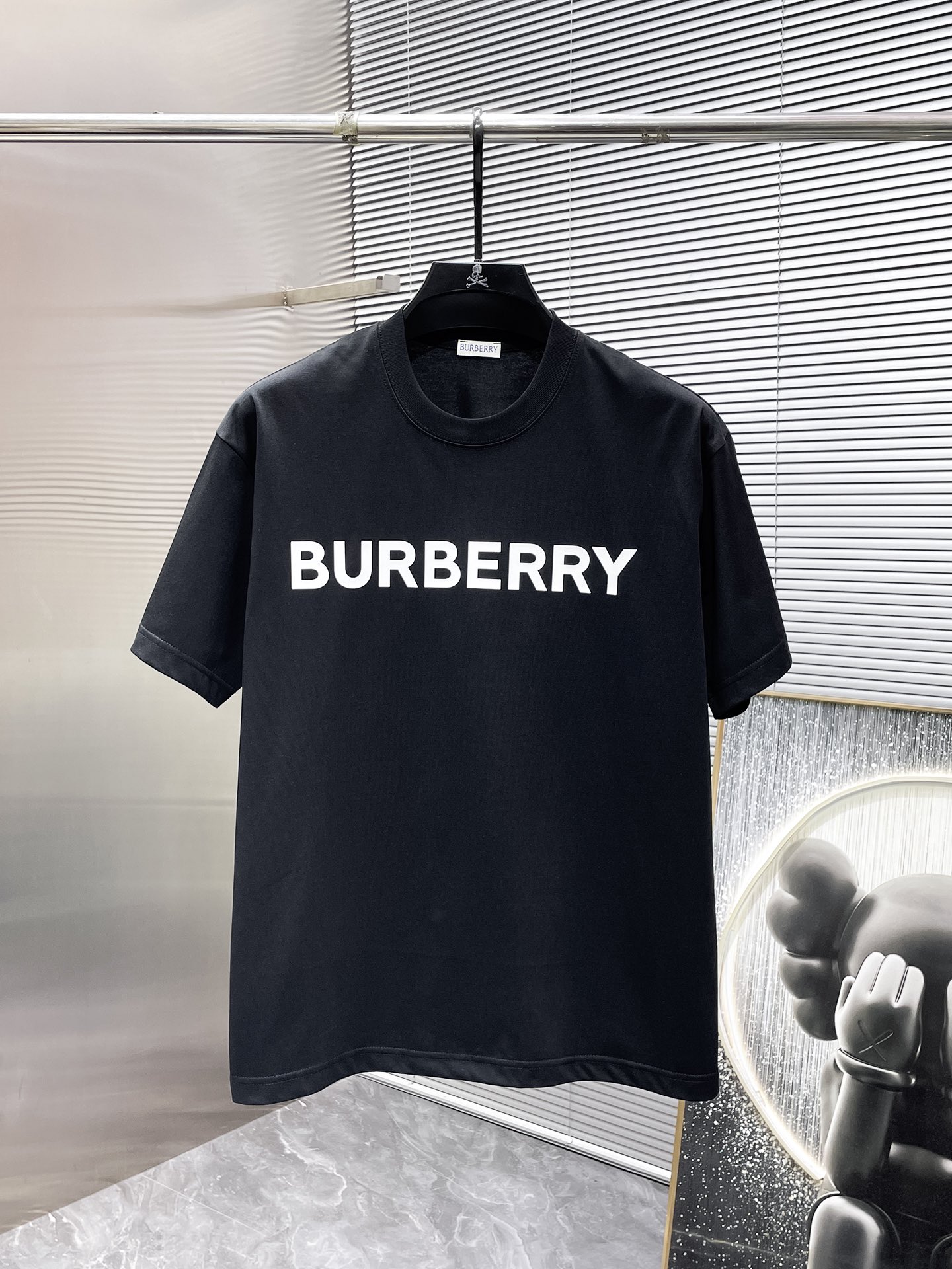 P90 Burberry 2026ss nueva camiseta de media manga, camiseta de manga corta con cuello redondo, ¡versión de alta gama! L…
