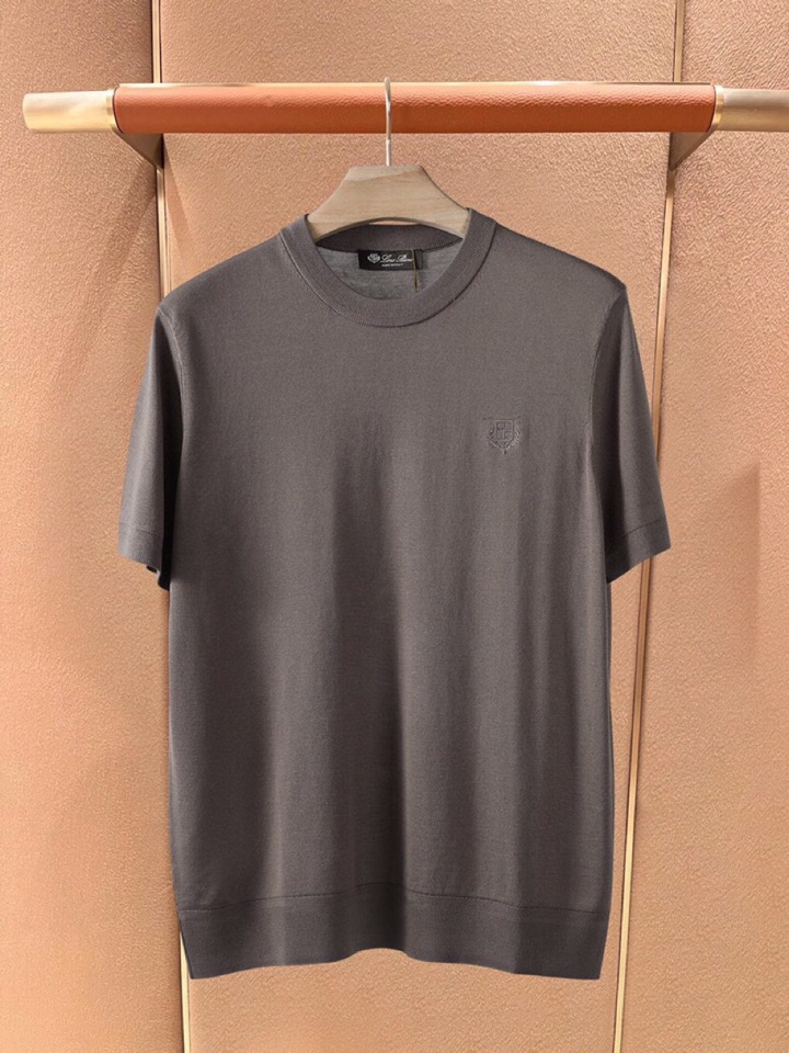 loro Piana 诺悠翩雅loro Piana 超级爆款推荐，男装系列爆款短袖圆领T恤针织衫，简约大