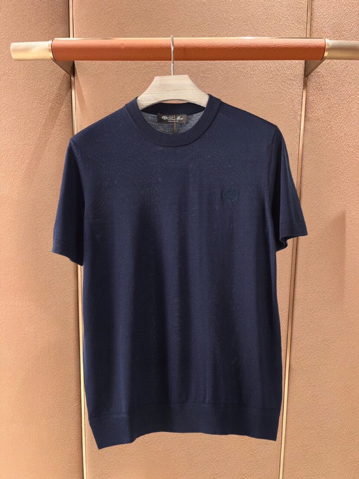 loro Piana 诺悠翩雅loro Piana 超级爆款推荐，男装系列爆款短袖圆领T恤针织衫，简约大