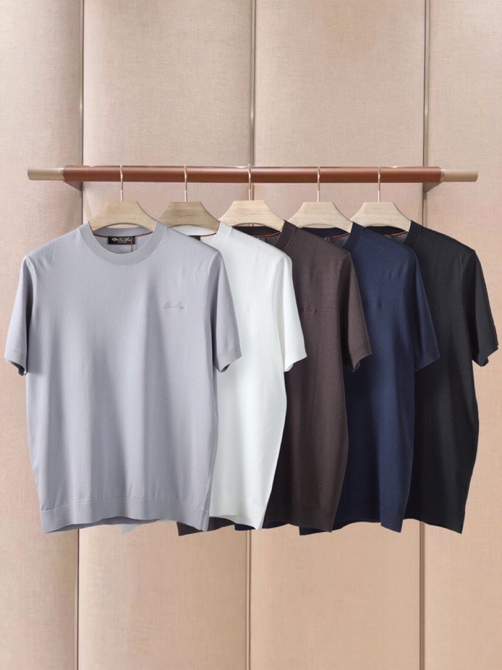 loro Piana 诺悠翩雅loro Piana 新款短袖圆领T恤针织上衣，精选优质面料，手感细腻柔软