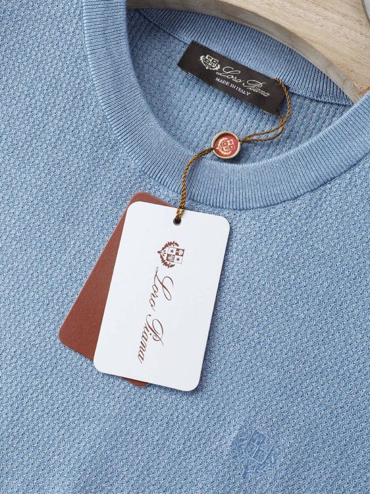 loro Piana 诺悠翩雅loro Piana 秋冬超级爆款推荐，新品男装系列爆款短袖圆领T恤，面料
