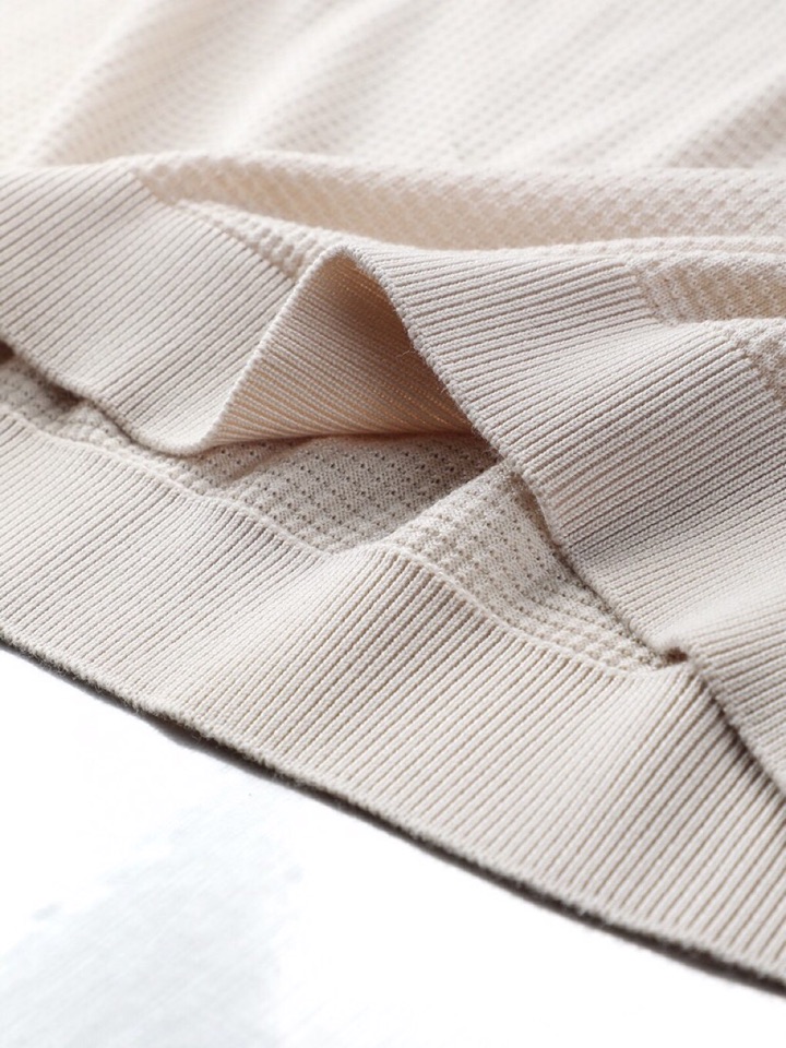 loro Piana 诺悠翩雅loro Piana 超级爆款推荐，新品男装系列爆款短袖翻领T恤针织衫，面