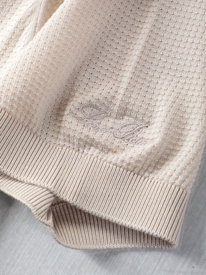 loro Piana 诺悠翩雅loro Piana 超级爆款推荐，新品男装系列爆款短袖翻领T恤针织衫，面