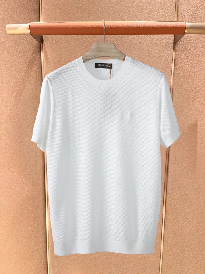 loro Piana 诺悠翩雅loro Piana 新款短袖圆领T恤针织上衣，精选优质面料，手感细腻柔软