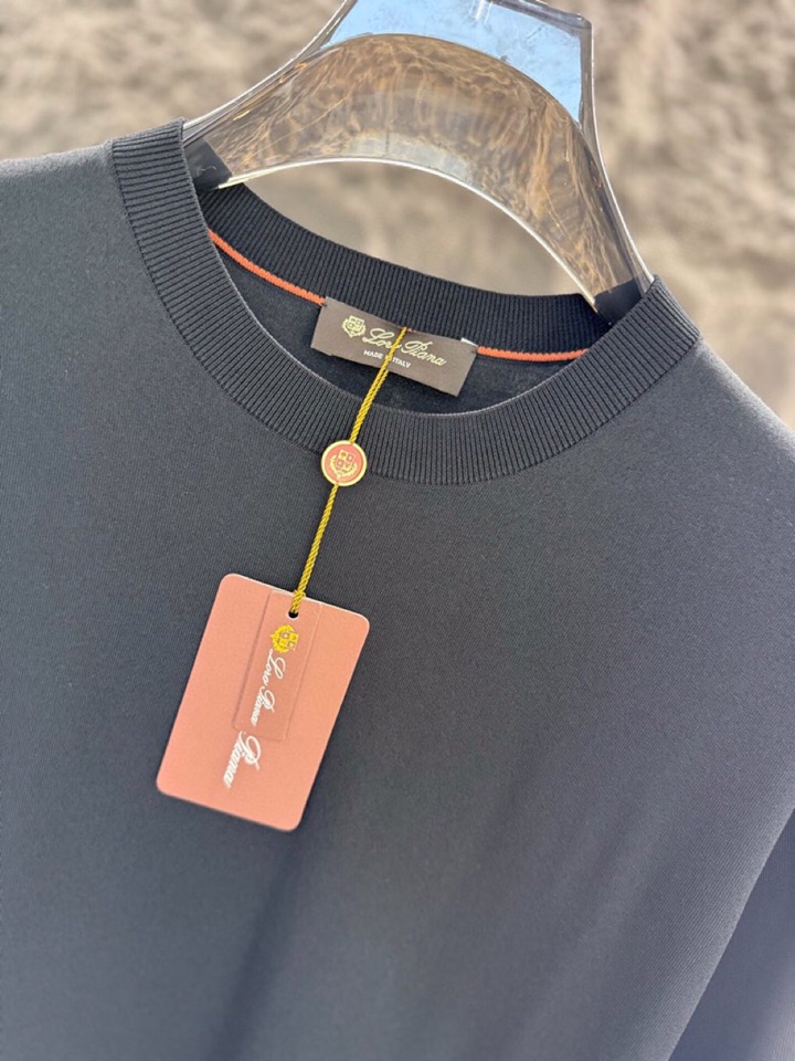 loro Piana 诺悠翩雅 loro Piana ss 早春新品男士棉质混纺短袖圆领T恤针织衫\n颜