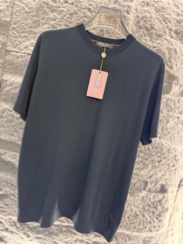 loro Piana 诺悠翩雅 loro Piana ss 早春新品男士棉质混纺短袖圆领T恤针织衫\n颜