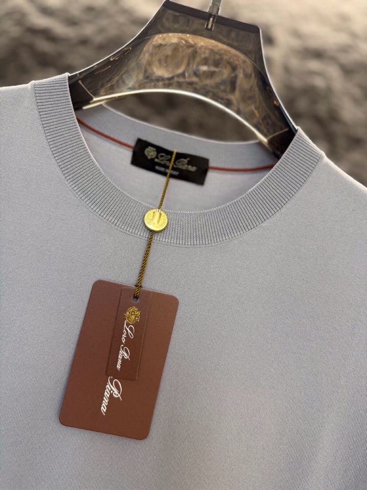 loro Piana 诺悠翩雅 loro Piana ss 早春新品男士棉质混纺短袖圆领T恤针织衫\n颜