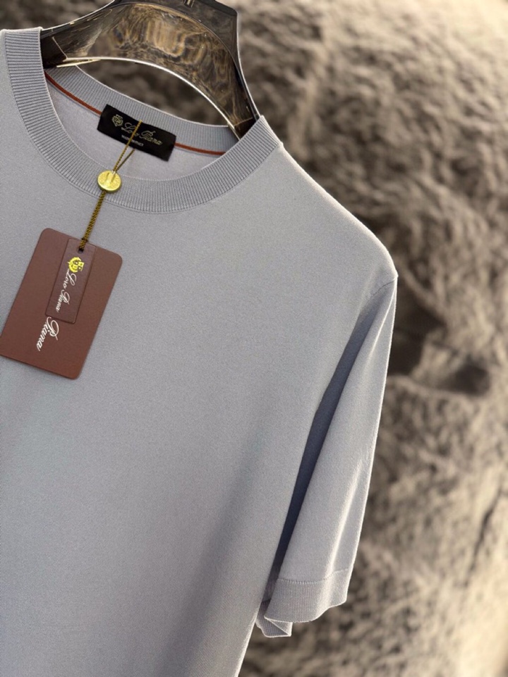 loro Piana 诺悠翩雅 loro Piana ss 早春新品男士棉质混纺短袖圆领T恤针织衫\n颜