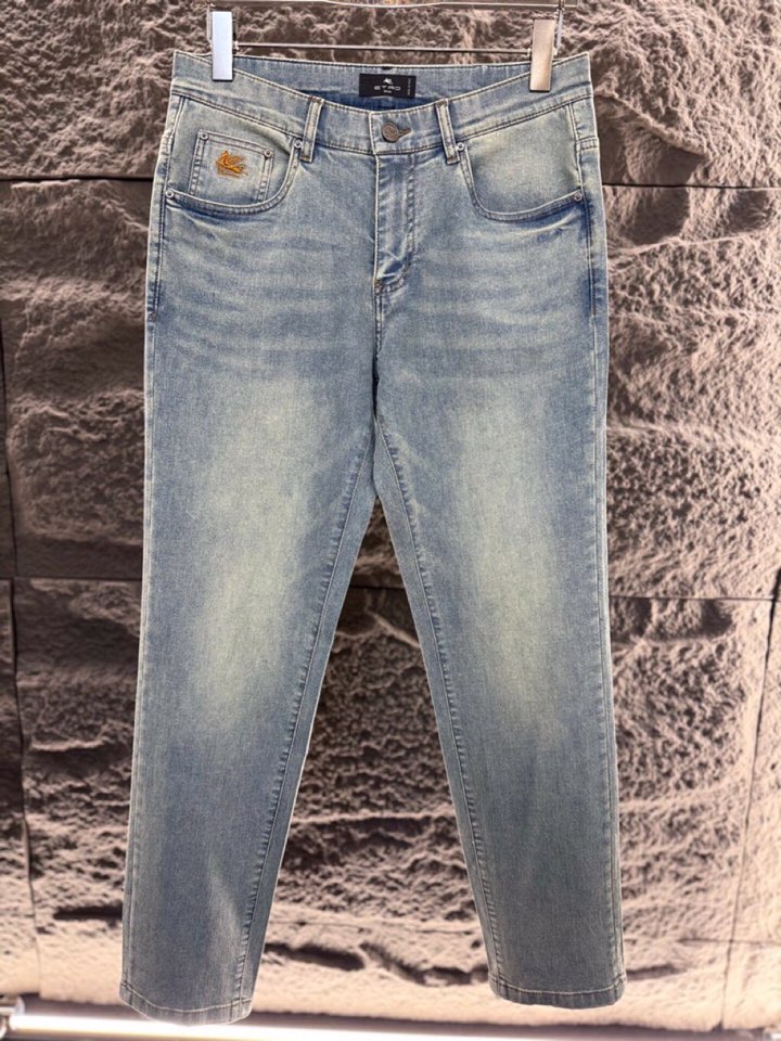 ETRO 艾绰 男士棉质 2026ss 早春新品浅色五袋牛仔裤，高奢内敛低调，轻松驾驭不挑人 裁剪精细完
