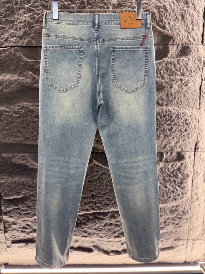 ETRO 艾绰 男士棉质 2026ss 早春新品浅色五袋牛仔裤，高奢内敛低调，轻松驾驭不挑人 裁剪精细完