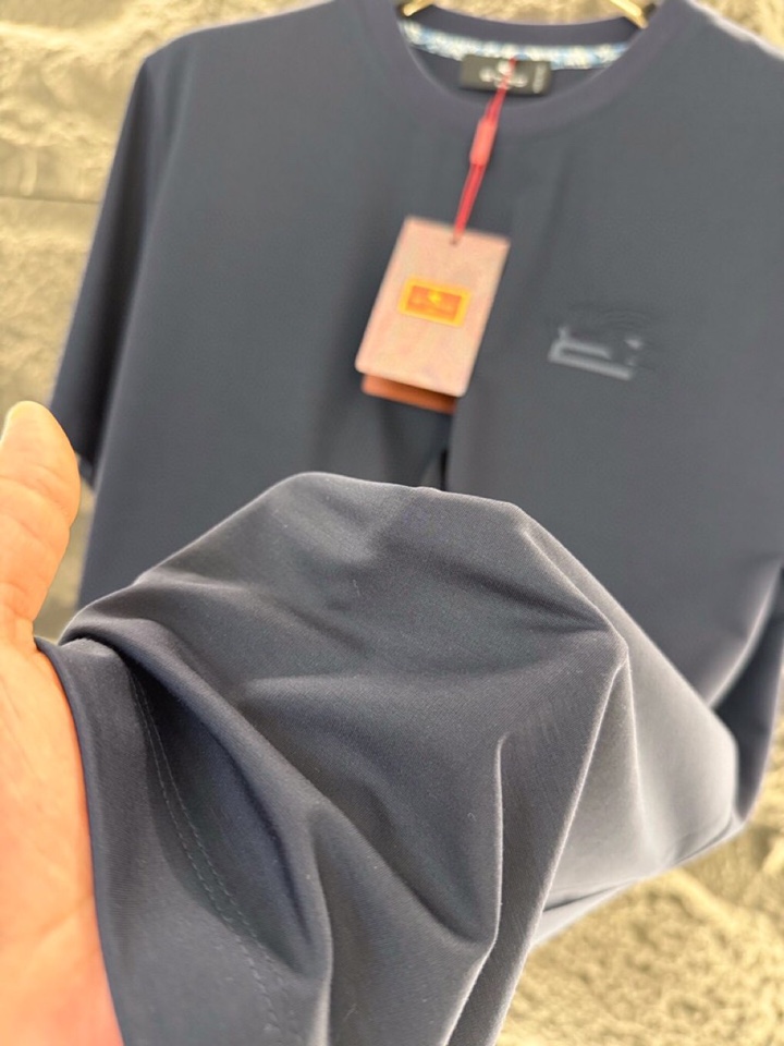 ETRO 艾绰 2026ss 早春新品男士棉质圆领短袖T恤，\n颜色: 蓝色 白色\n码数: 48 50