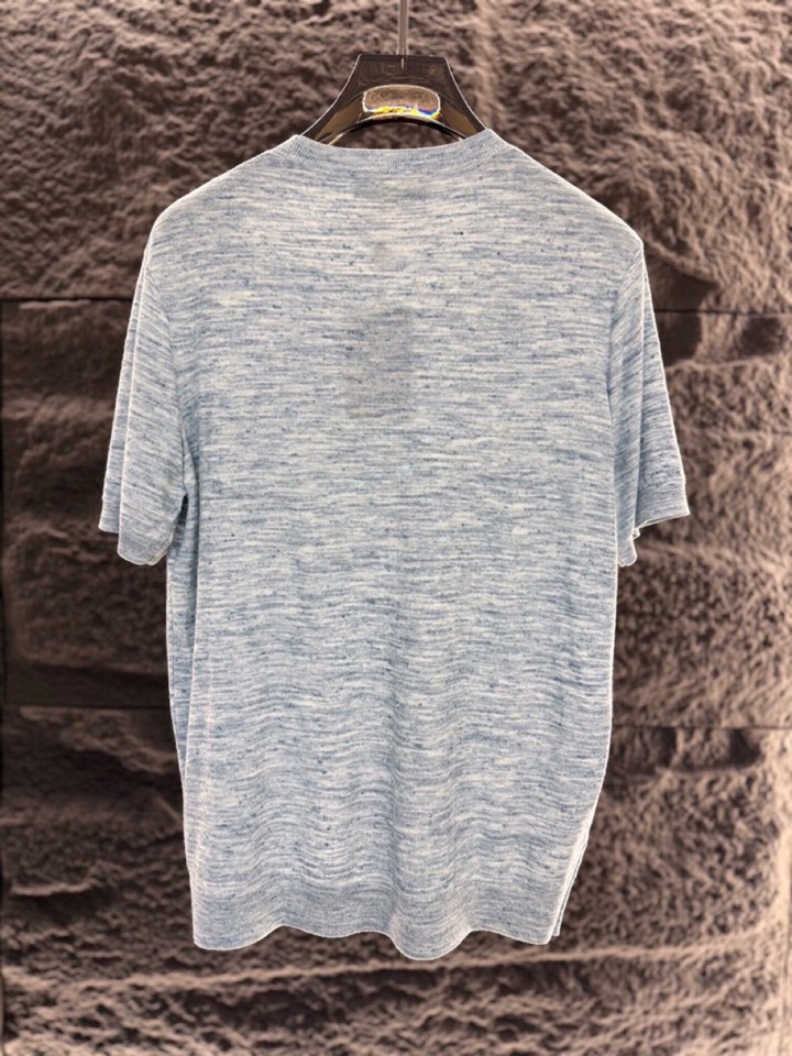 loro Piana 诺悠翩雅loro Pianass 早春新品\nTori男士短袖圆领T恤针织衫，亚麻