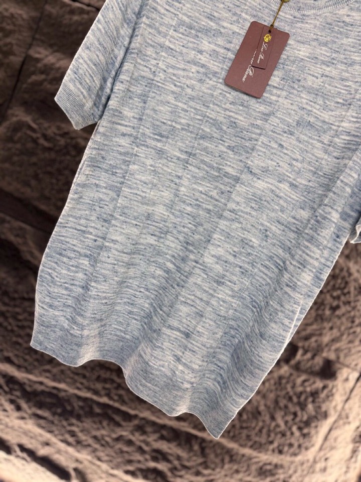 loro Piana 诺悠翩雅loro Pianass 早春新品\nTori男士短袖圆领T恤针织衫，亚麻