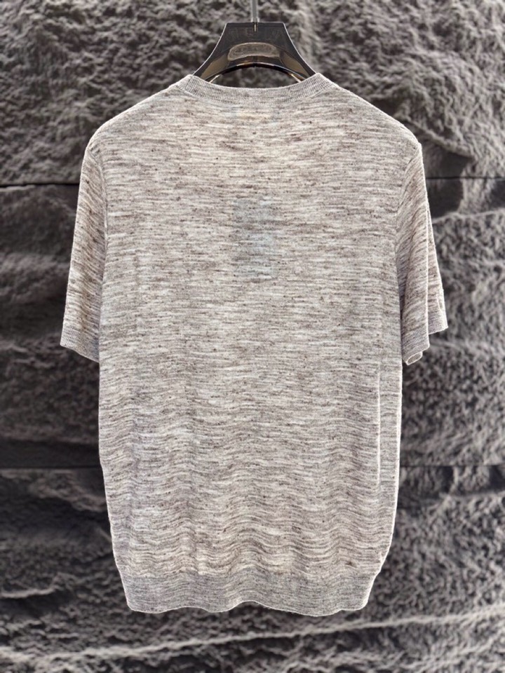 loro Piana 诺悠翩雅loro Pianass 早春新品\nTori男士短袖圆领T恤针织衫，亚麻