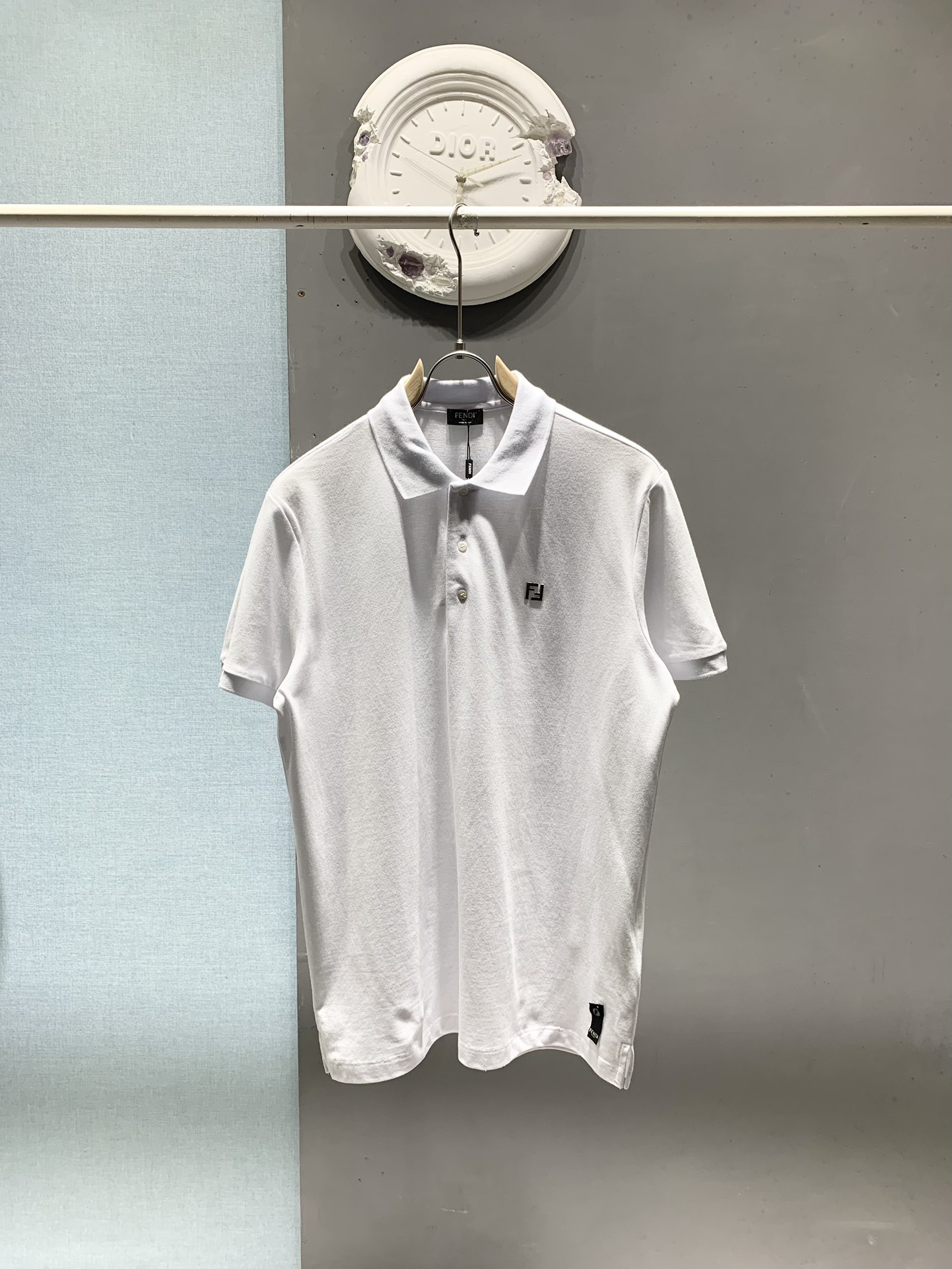 Fendi 不退换 Fendi 金属FF徽标Polo衫