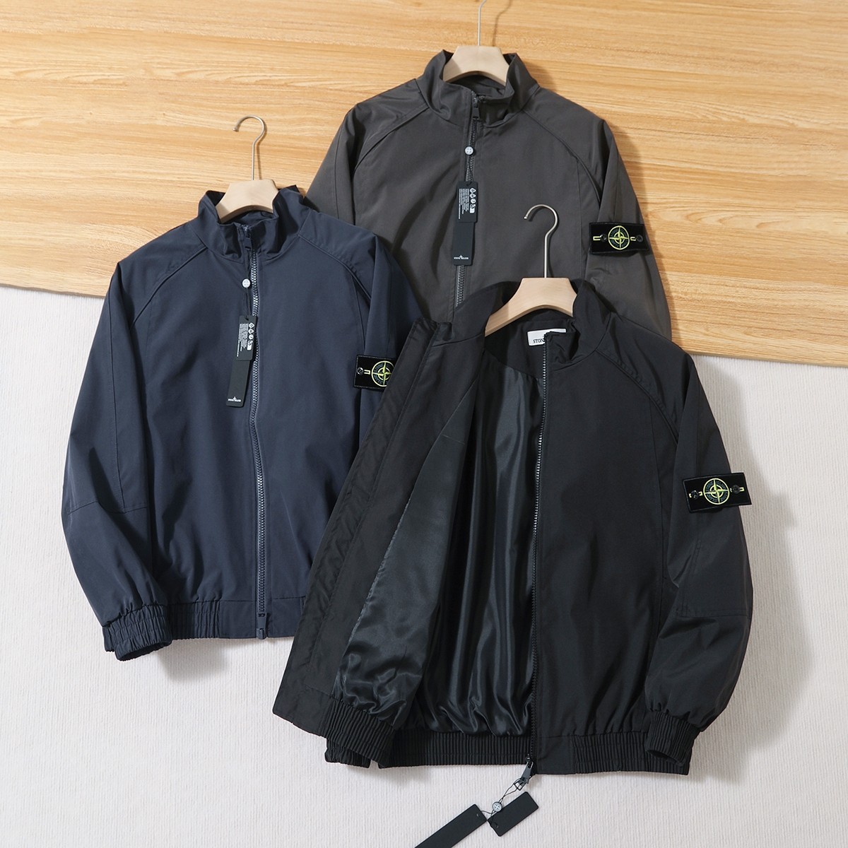 Alternative view of Jacket 08500