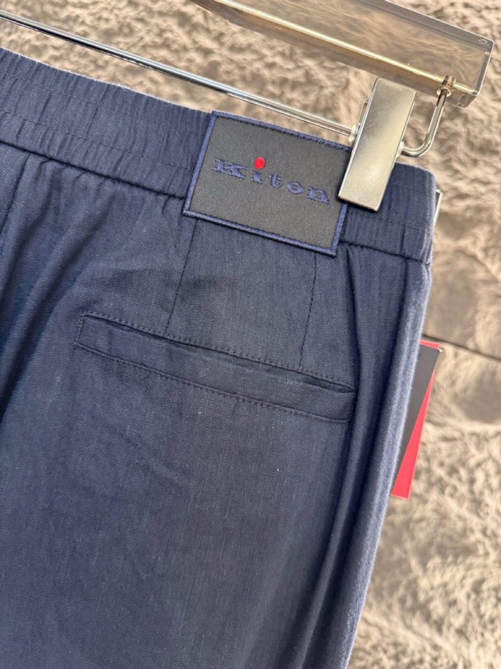 kiton 奇顿 2026ss 春夏新品\n男士亚麻材质休闲裤 \n颜色:黑色、蓝色\n尺码:48 50