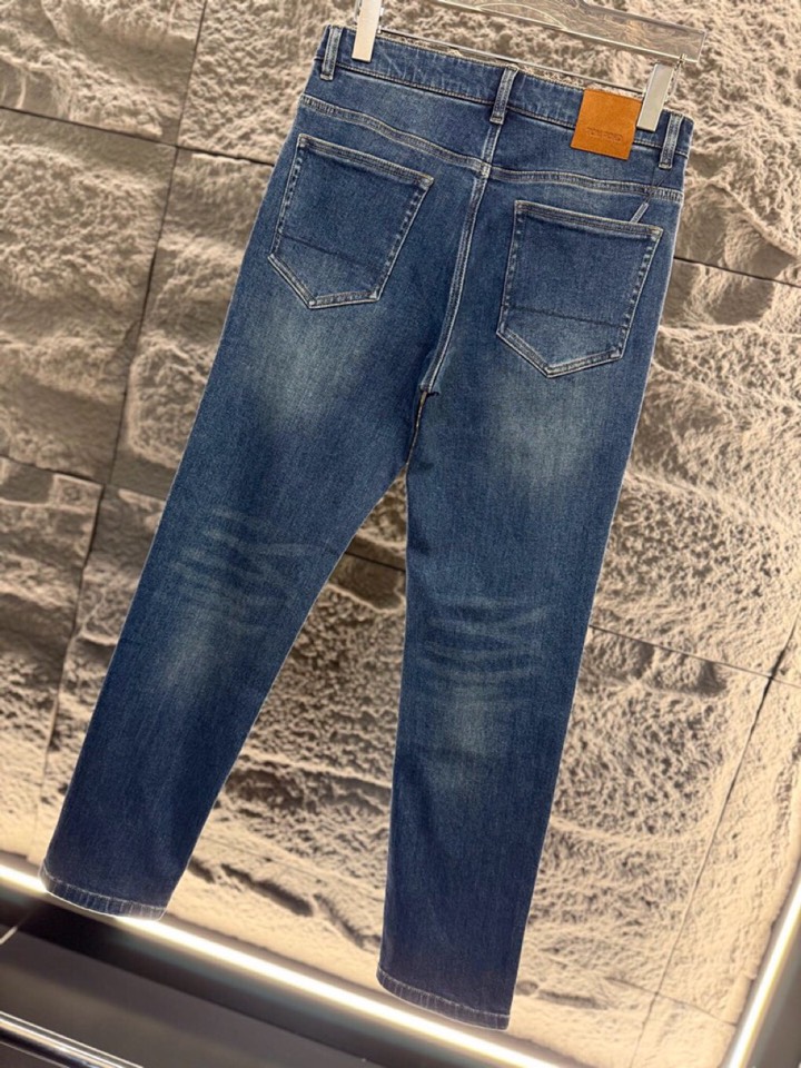 Tom Ford 汤姆福特TF2026ss 早春新品\n男士棉质 直筒牛仔裤\n颜色：蓝色\n码数：30