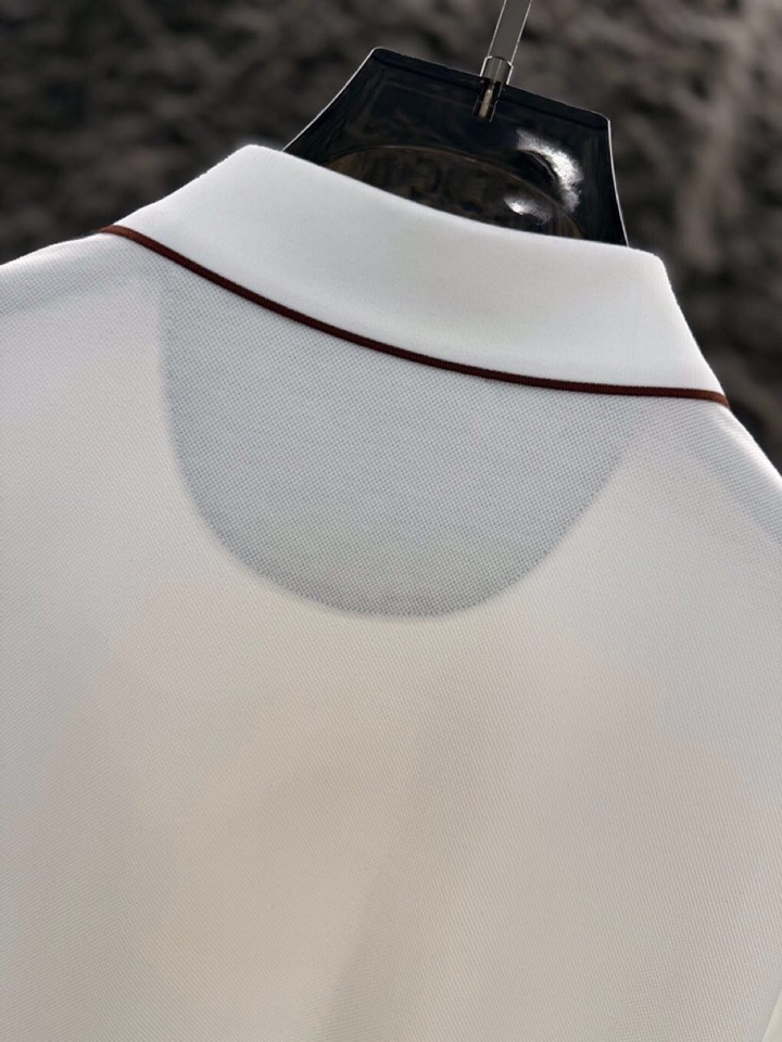 brunello Cucinelli bc 2026ss 早春新品\n男士(棉质+桑蚕丝)混纺材质，短袖