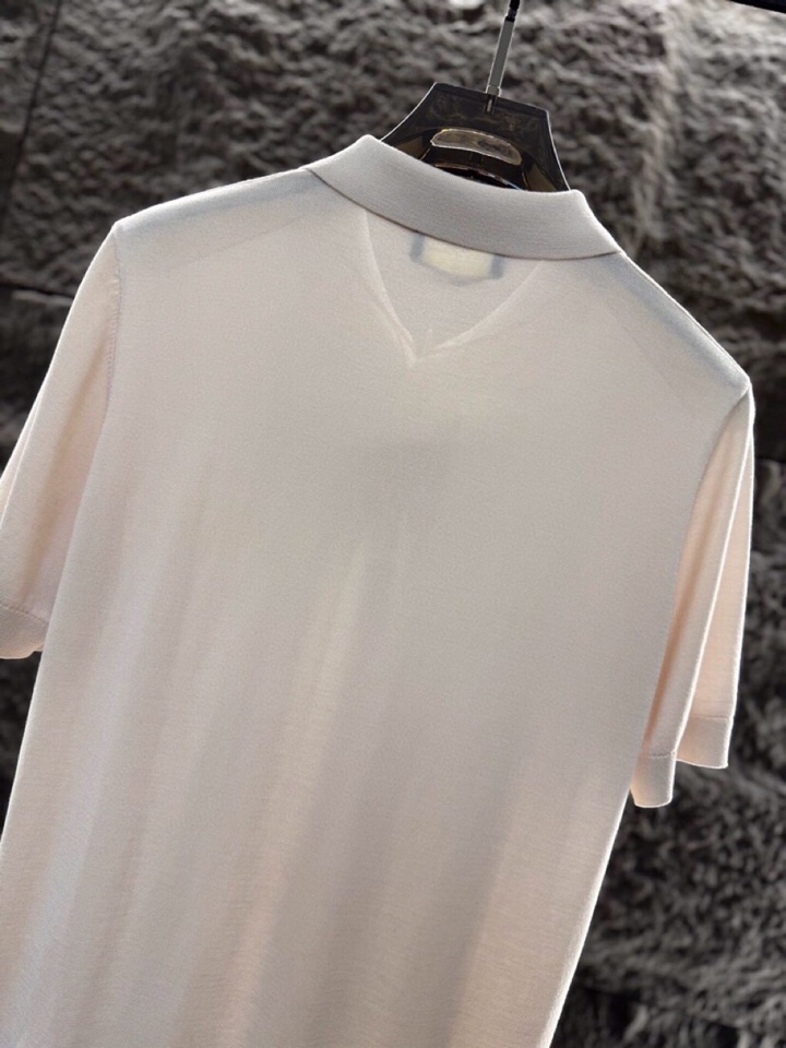 loro Piana 诺悠翩雅 loro Piana ss 春夏新品\n男士(天丝+桑蚕丝)混纺材质春夏