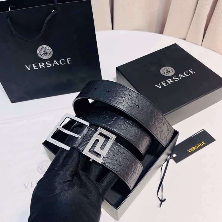 Versace 宽度：𝟰 𝟬𝗰𝗺 范思哲 VERSACE « 配全套 原包装 » 进口 小牛皮+精品纯铜扣 针扣系列 官网新款压花对版开模