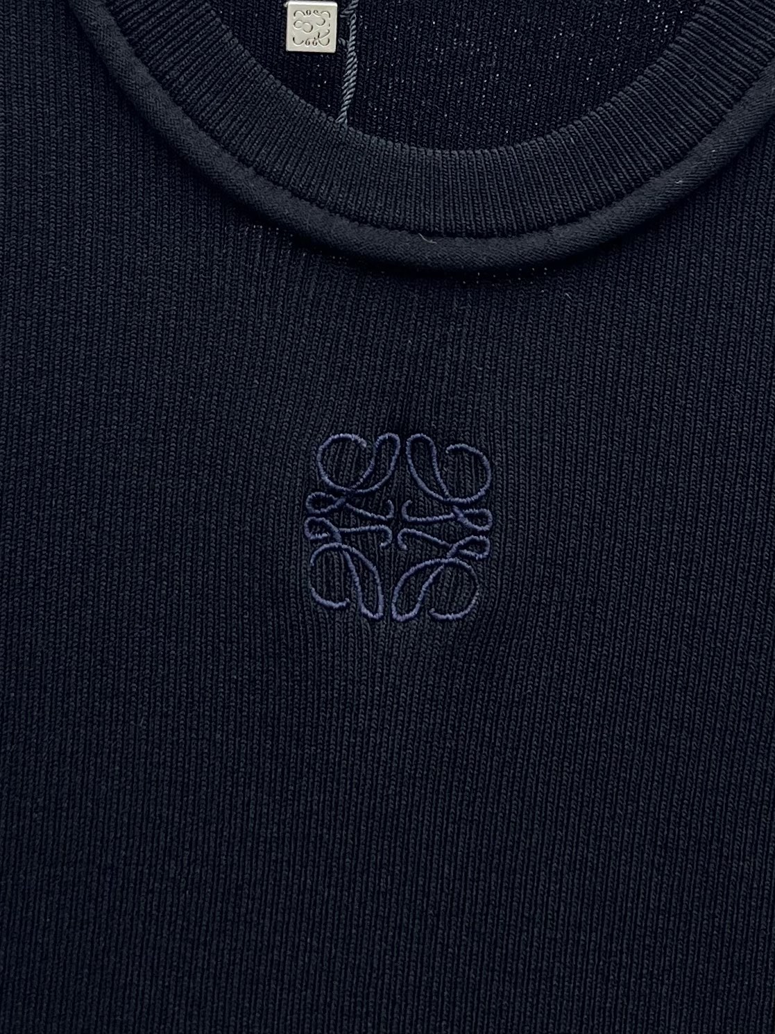 𝐋𝐨*刺绣Anagram背心简单清爽时髦采用弹力针织面料制作胸前loewe刺绣logo装饰单穿内搭都可s