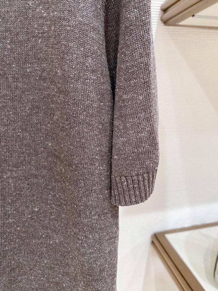 Loro Piana 诺悠翩雅L春夏新品 男士亚麻针织POLO衫短袖翻领T恤\n颜色：三色\n码数：M-