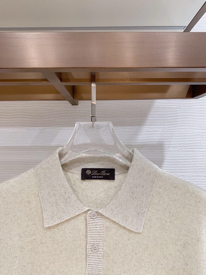 Loro Piana 诺悠翩雅L春夏新品 男士亚麻针织POLO衫短袖翻领T恤\n颜色：三色\n码数：M-