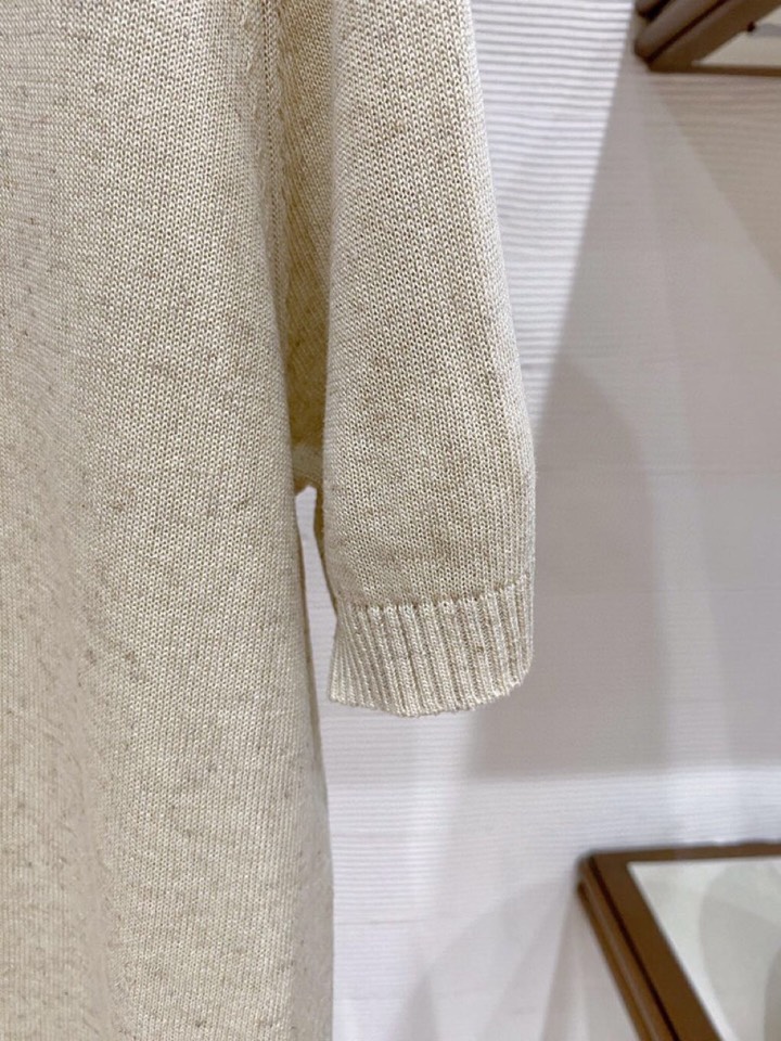 Loro Piana 诺悠翩雅L春夏新品 男士亚麻针织POLO衫短袖翻领T恤\n颜色：三色\n码数：M-