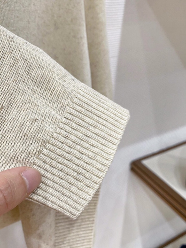 Loro Piana 诺悠翩雅L春夏新品 男士亚麻针织POLO衫短袖翻领T恤\n颜色：三色\n码数：M-