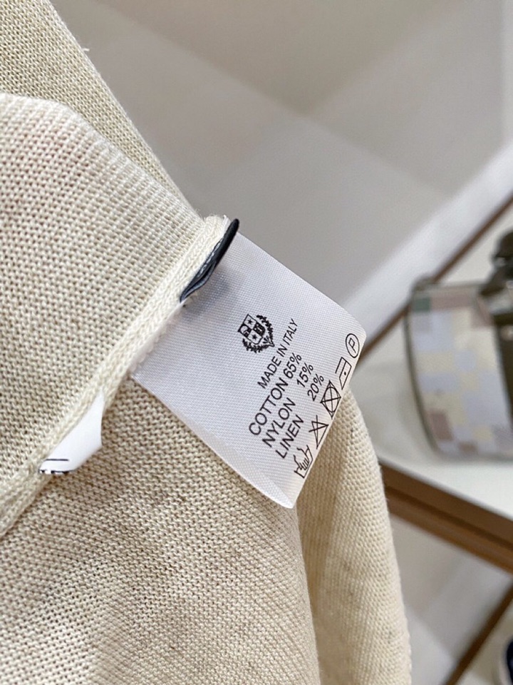 Loro Piana 诺悠翩雅L春夏新品 男士亚麻针织POLO衫短袖翻领T恤\n颜色：三色\n码数：M-