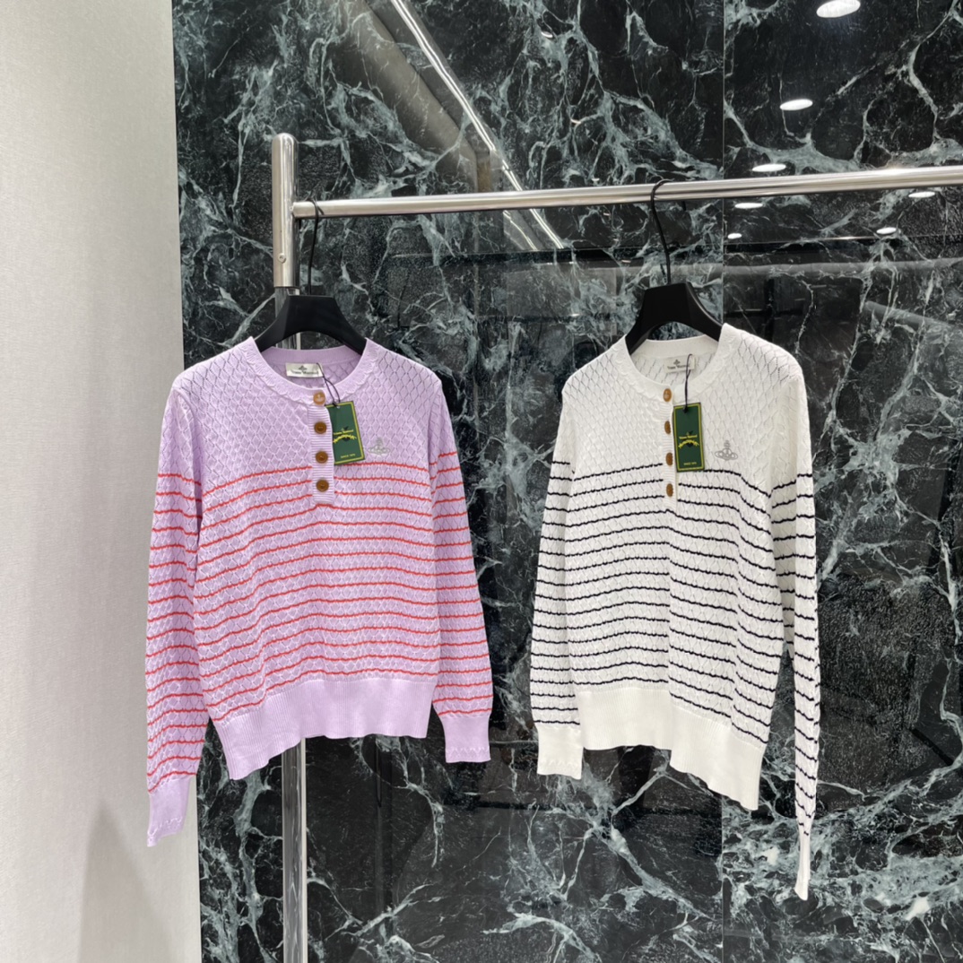 NO:778536,The highest version on the market, the girl inspects the goods, trims the three marks on the threads, and delivers the goods. You can send pictures and videos. If you want quality and service, add me on WeChat. We will not accept urgent orders. Saturn 26 spring and summer new style striped knitted long sleeves. Classic black and white stripes + ivory white background. Simple retro style full of details. Super exquisite stripe splicing technology. French elegance and British retro. It can be easily used for commuting and leisure. It is a versatile wardrobe artifact! Two-color SML, women's clothing,19860909市面最高版本小妹验货、修剪线头上三标、发货可发图及拍视频,要品质要服务的加我微信,不接急单. 土星 26春夏新款 条纹针织长袖 经典黑白条纹+象牙白底色 简约复古风满满 细节感拉满 条纹拼接工艺超精致 法式优雅与英伦复古兼具 通勤休闲都能轻松驾驭 是衣橱百搭神器!两个色SML,女装,,Women's clothing