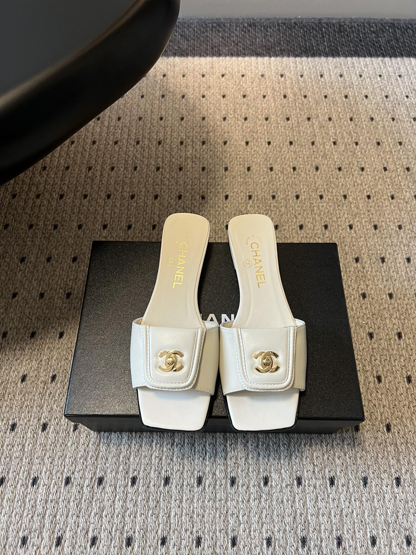 샤넬 신발 95560 Chanel Shoes